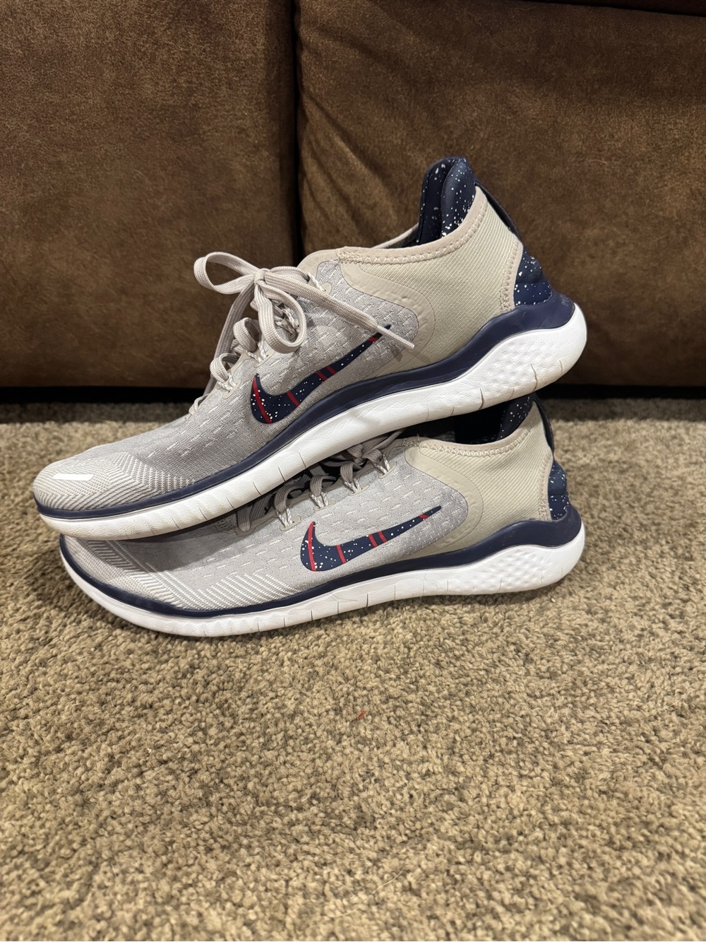 MENS LIMITED EDITION AMERICAN THEMED NIKE SNEAKERS - Picture 7 of 8